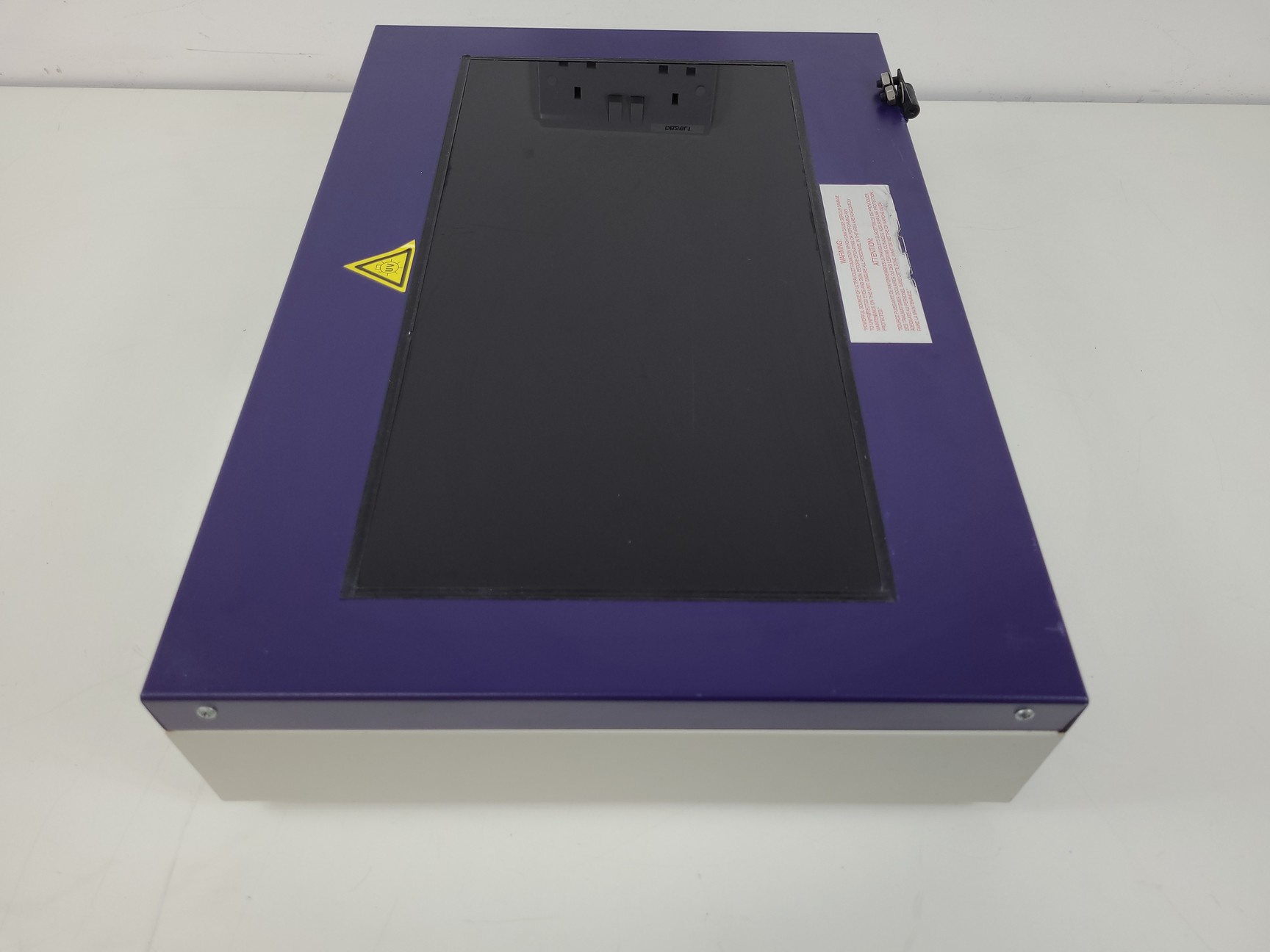 Image of UVP Dual-Intensity Transilluminator  Model: TM-40 Lab