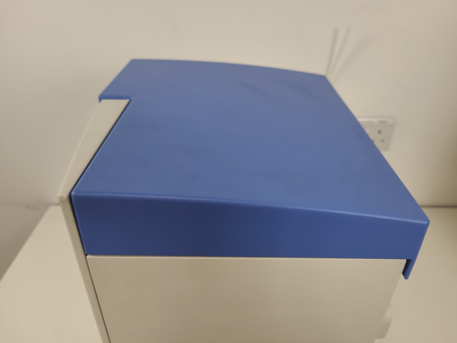 Image of Elga PureLab Option  Model: OPTION-S 7 Water Purification System Lab