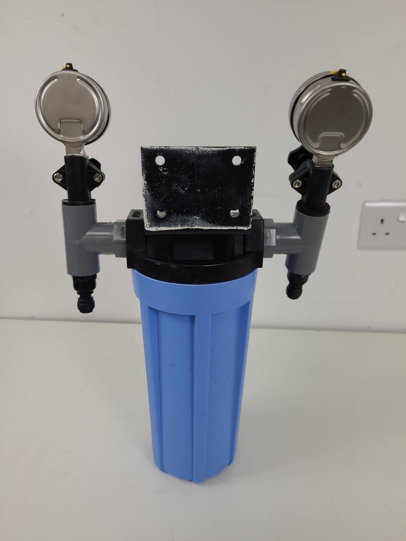 Image of Elga PureLab Option  Model: OPTION-S 7 Water Purification System Lab