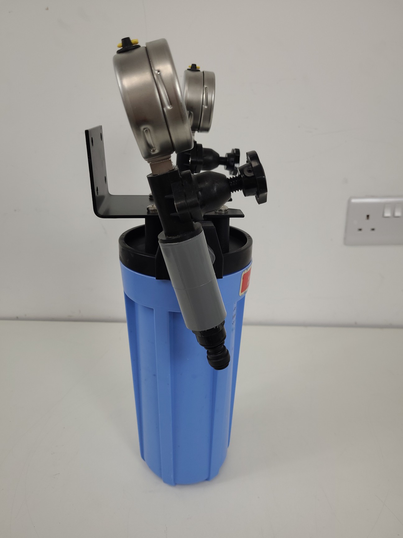 Image of Elga PureLab Option  Model: OPTION-S 7 Water Purification System Lab