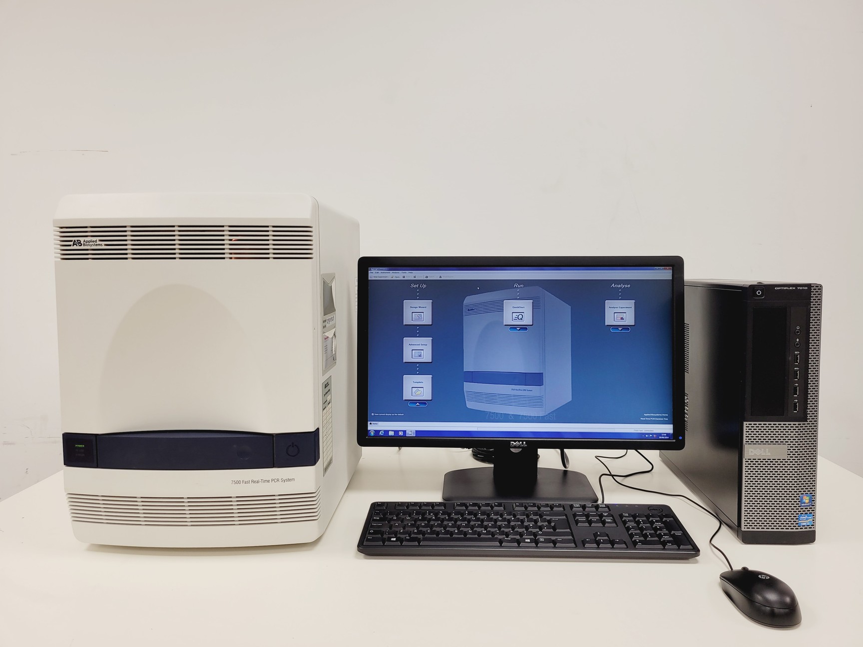 Image of Applied Biosystems 7500 Fast Real-Time PCR System with PC & Software Lab