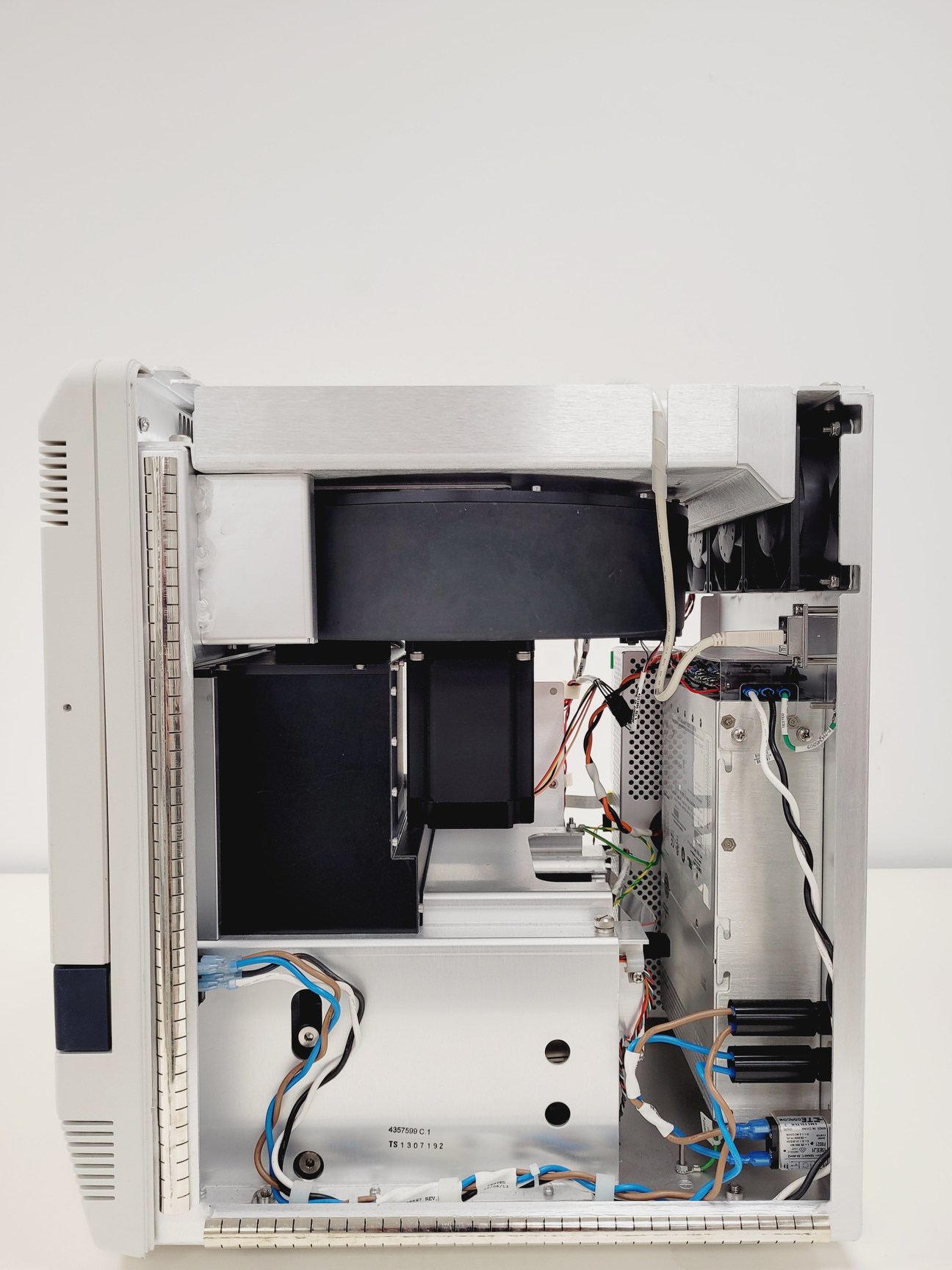 Image of Applied Biosystems 7500 Fast Real-Time PCR System with PC & Software Lab