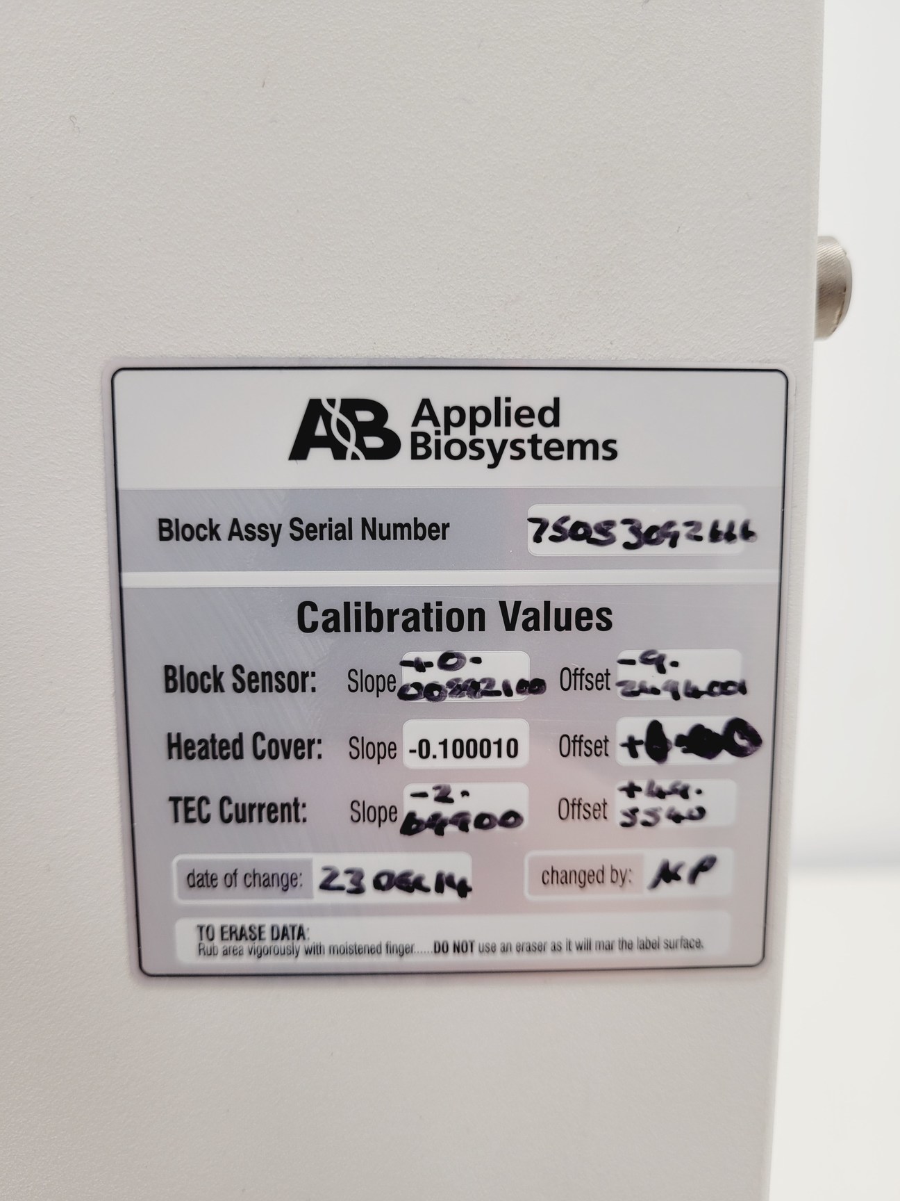 Image of Applied Biosystems 7500 Fast Real-Time PCR System with PC & Software Lab