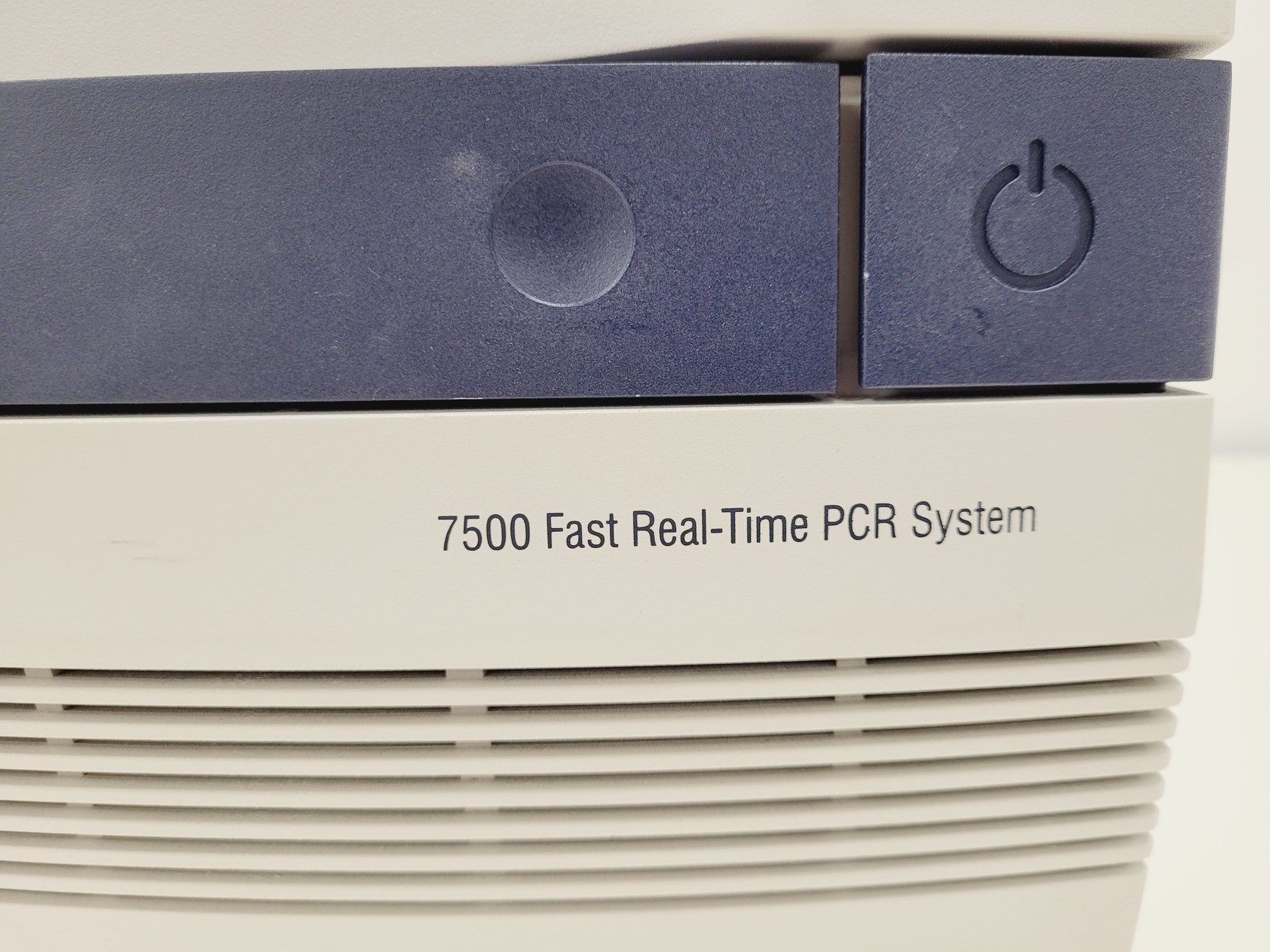 Image of Applied Biosystems 7500 Fast Real-Time PCR System with PC & Software Lab