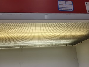 Thumbnail image of Microflow  MMM 118026 Laminar Flow Laboratory Workstation Lab