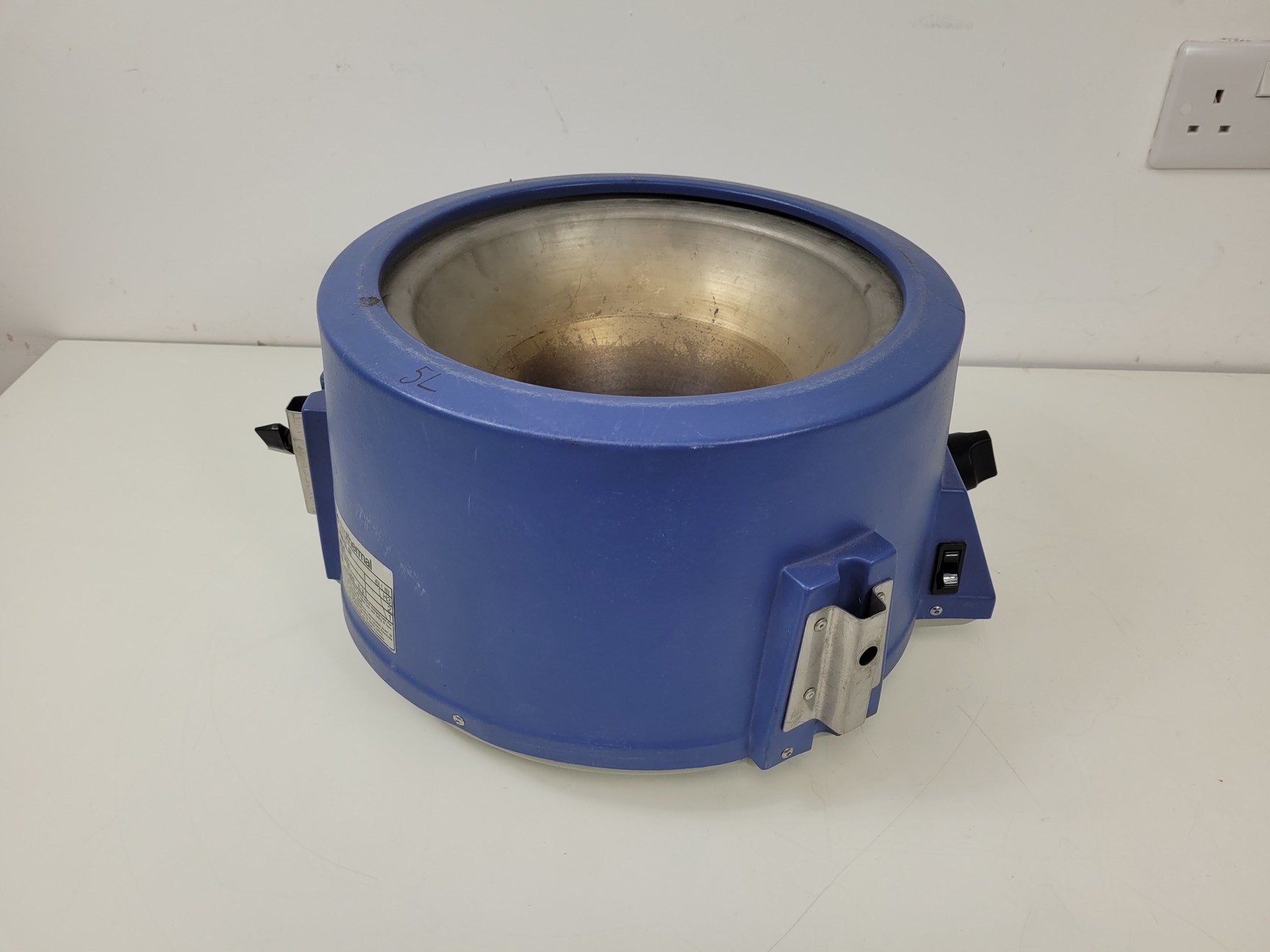 Image of Electrothermal MX Spillproof Heating Mantle EMX5000/SCE MK4 5000ml Lab