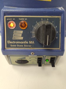 Thumbnail image of Electromantle MA Heating Mantle Solid State Stirrer  Model: EMA 0500/CE Lab