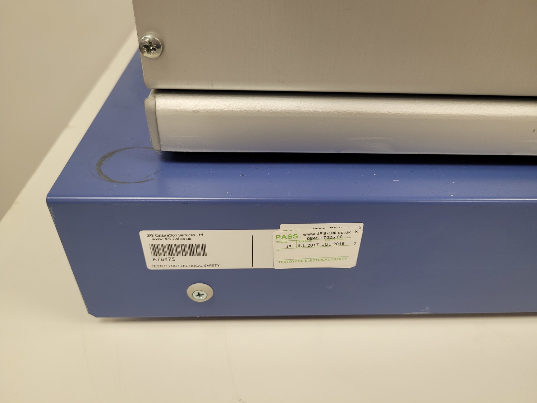 Image of IKA-WERKE Platform Shaker Model: KS 501 Digital Lab