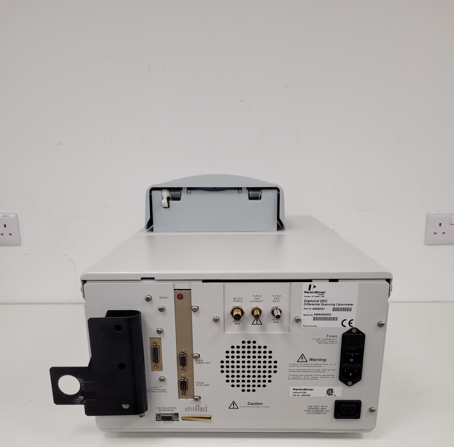 Image of Perkin Elmer Diamond DSC Differential Scanning Calorimeter Part no: N5360021 Lab