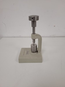 Thumbnail image of Perkin Elmer Diamond DSC Differential Scanning Calorimeter Part no: N5360021 Lab