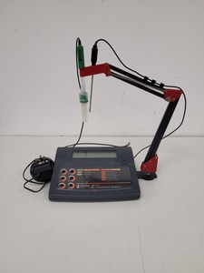 Thumbnail image of Hanna Instruments pH 210 Microprocessor pH Meter Lab
