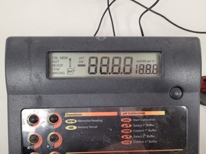 Thumbnail image of Hanna Instruments pH 210 Microprocessor pH Meter Lab
