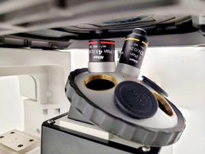 Thumbnail image of Nikon Eclipse TE200 Inverted Microscope & Power Supply Lab