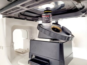 Thumbnail image of Nikon Eclipse TE200 Inverted Microscope & Power Supply Lab