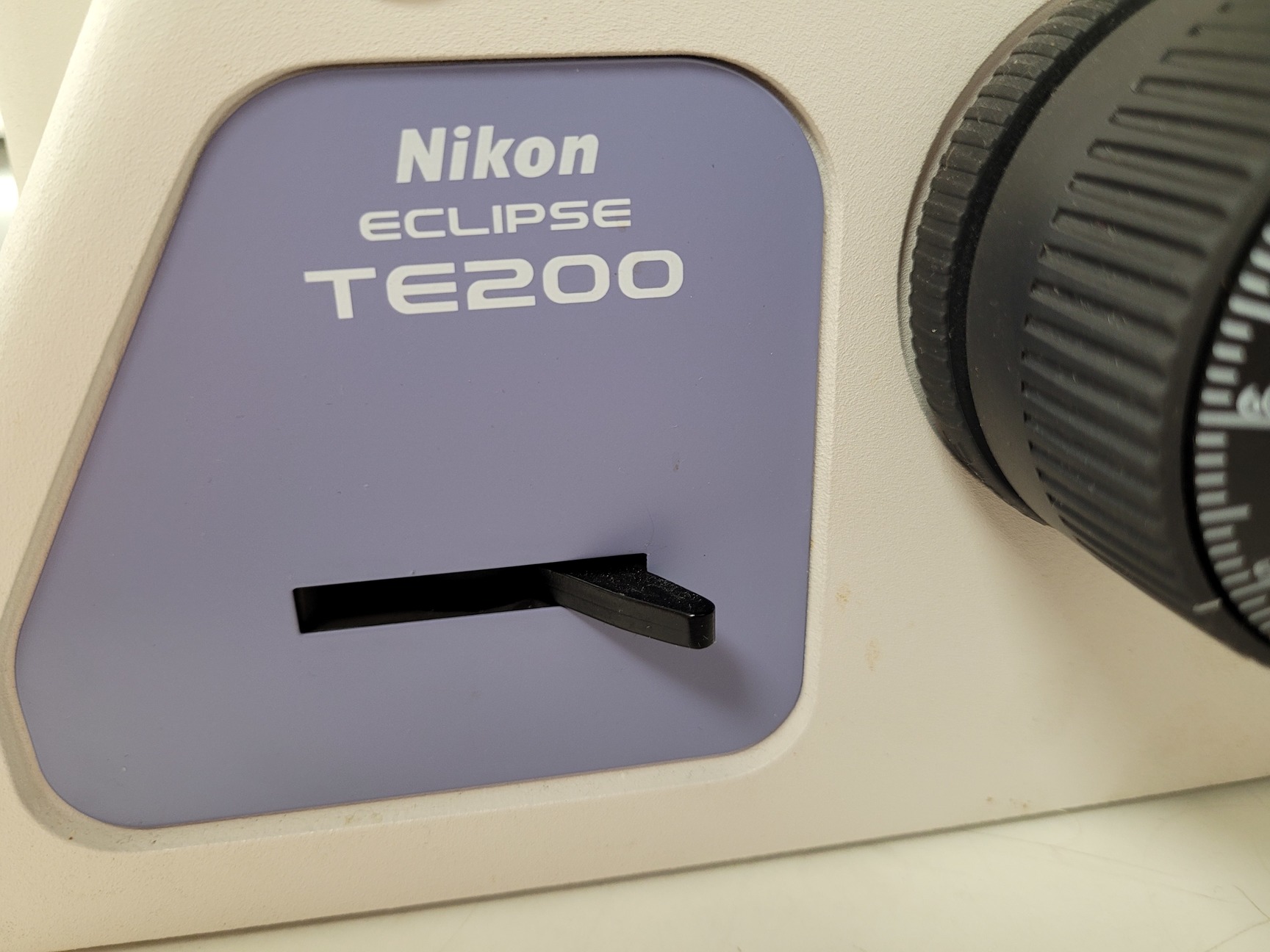 Image of Nikon Eclipse TE200 Inverted Microscope & Power Supply Lab