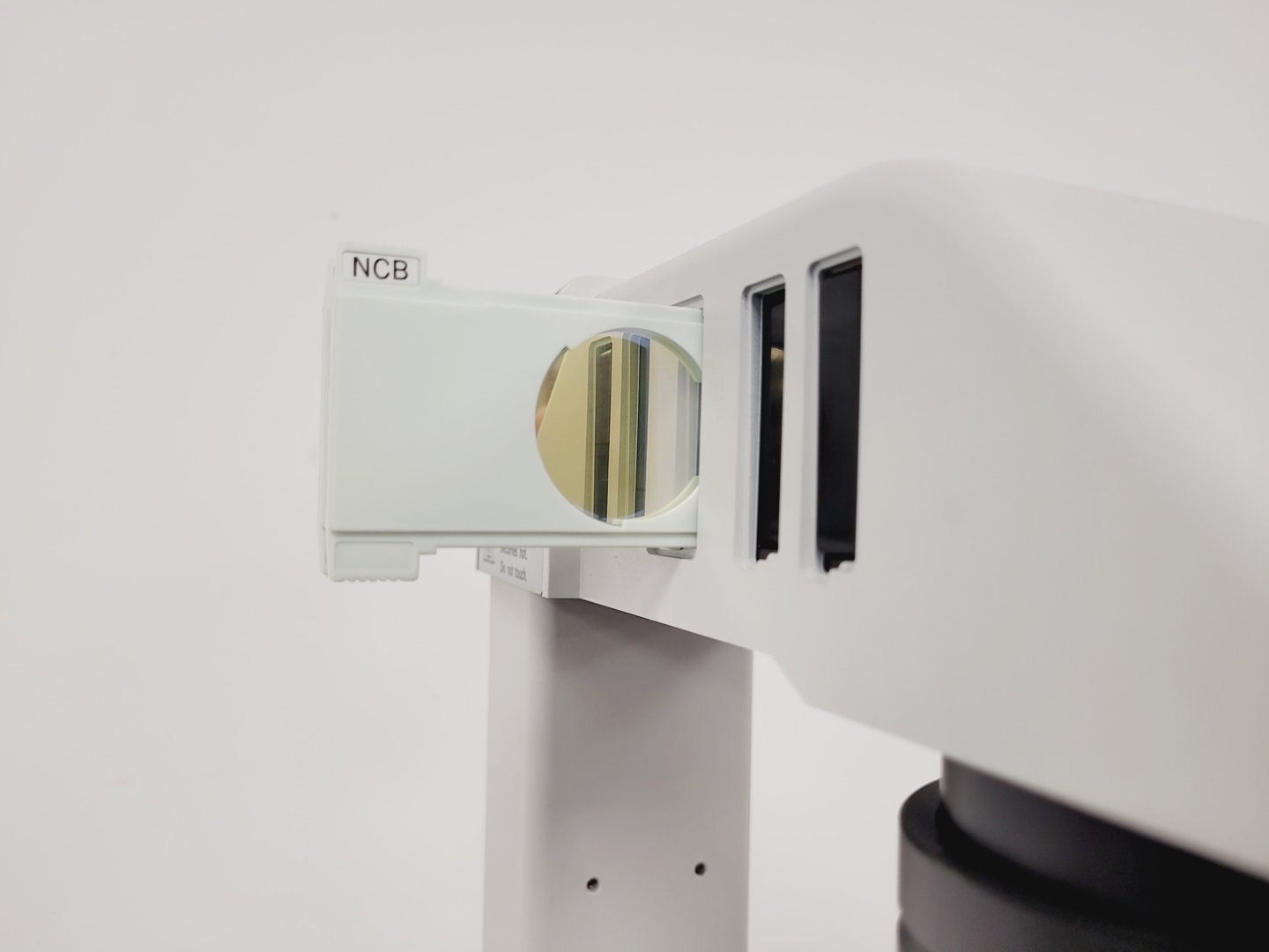 Image of Nikon Eclipse TE200 Inverted Microscope & Power Supply Lab