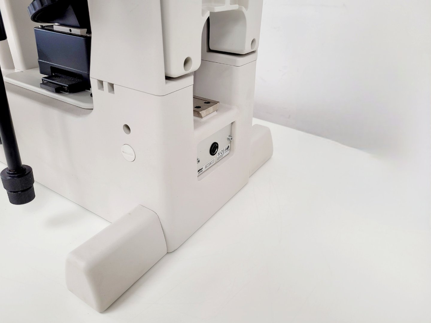 Image of Nikon Eclipse TE200 Inverted Microscope & Power Supply Lab