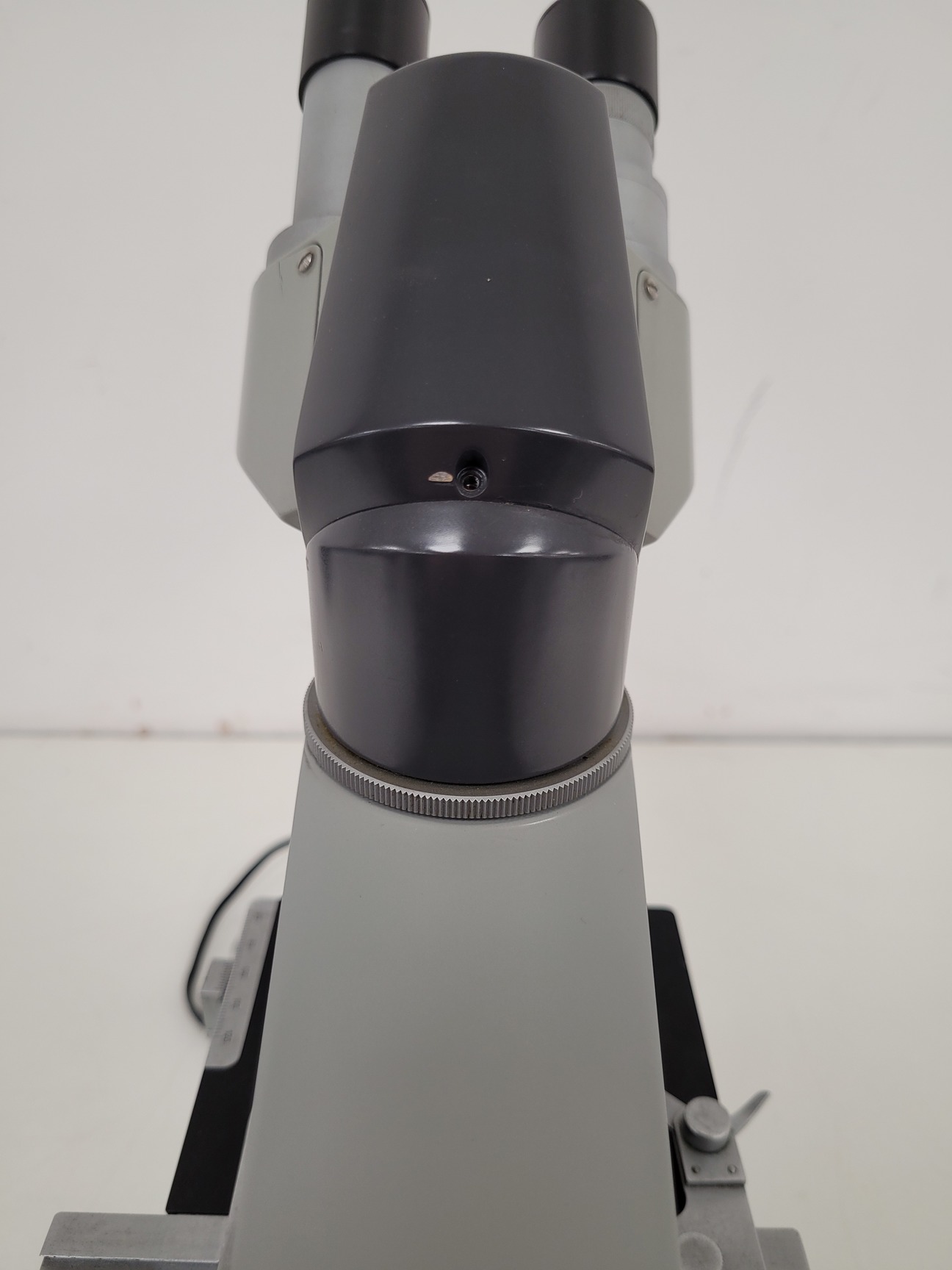 Image of Nachet France NS 200 Binocular Compound Microscope with 3 x Objectives Lab