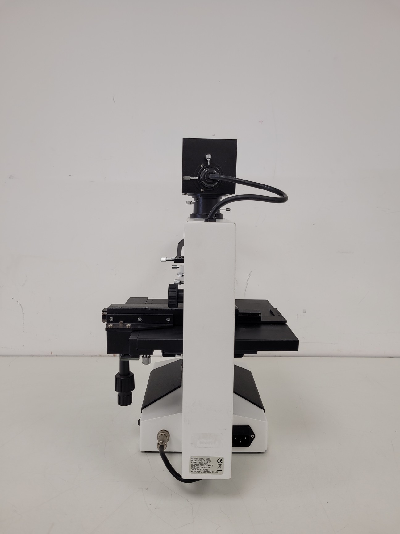 Image of Ceti TC-100 Inverted Fluorescence Microscope  Model: Inverso 3650.000 Lab