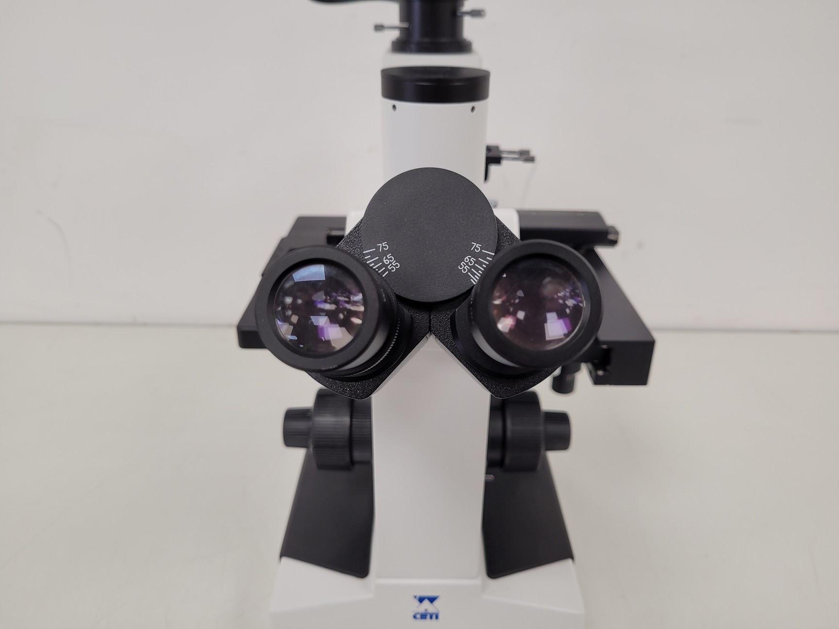 Image of Ceti TC-100 Inverted Fluorescence Microscope  Model: Inverso 3650.000 Lab