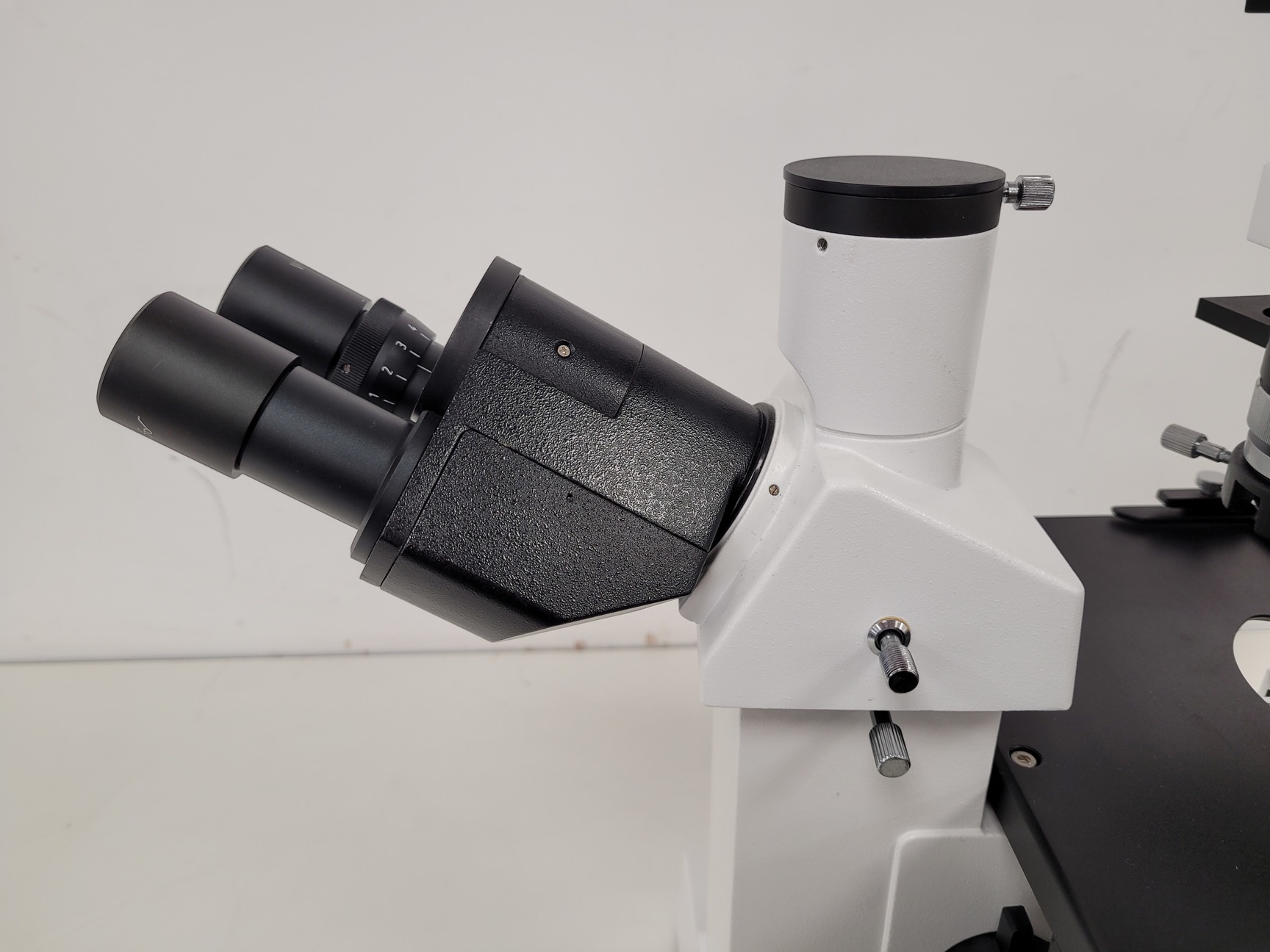 Image of Ceti TC-100 Inverso 3650.000 Inverted Fluorescence Microscope Lab