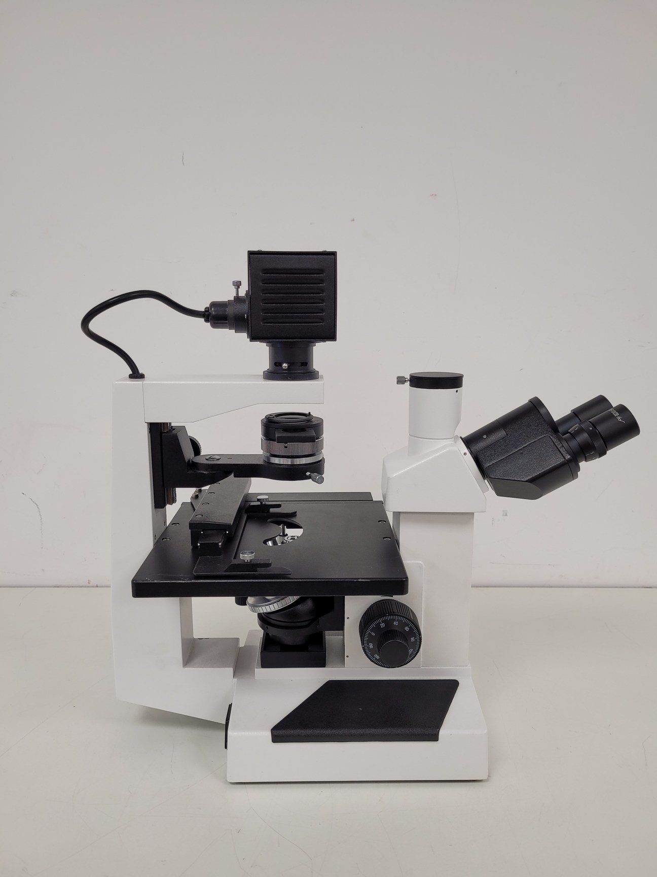 Image of Ceti TC-100 Inverso 3650.000 Inverted Fluorescence Microscope Lab