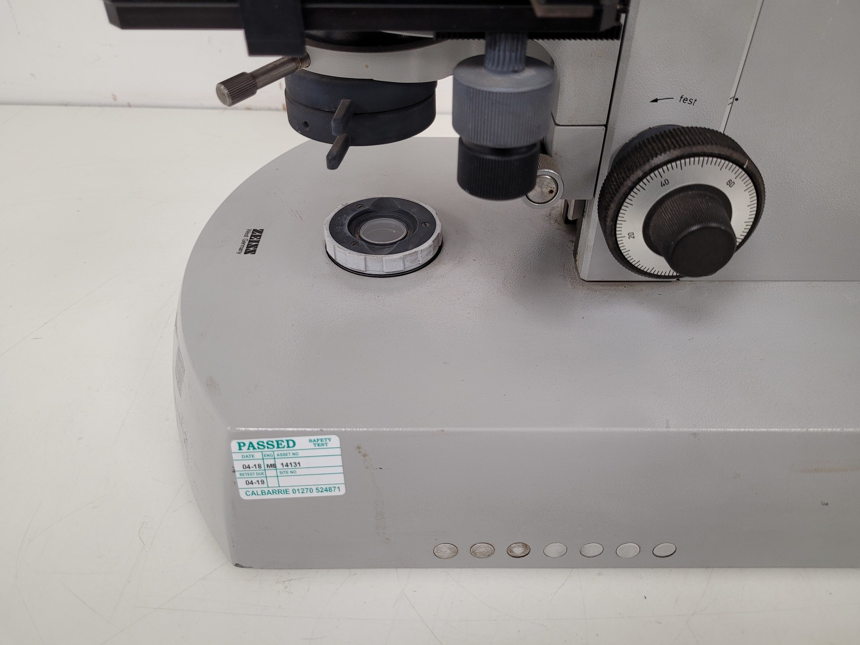 Image of Carl Zeiss 9901 Compound Microscope with 5 x Objectives 160/- Lab