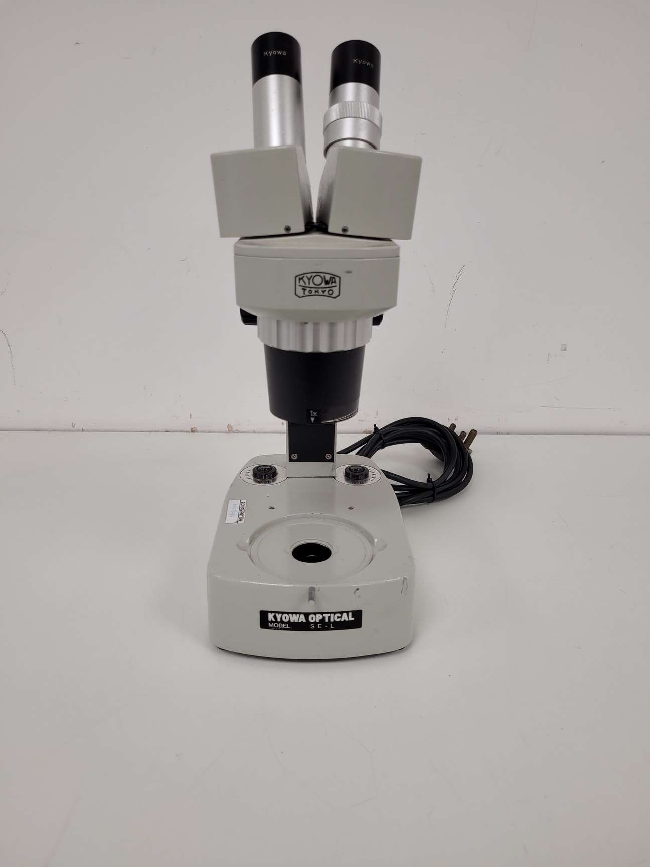 Image of Kyowa Optical Stereo Zoom Microscope  Model: SE-L Lab