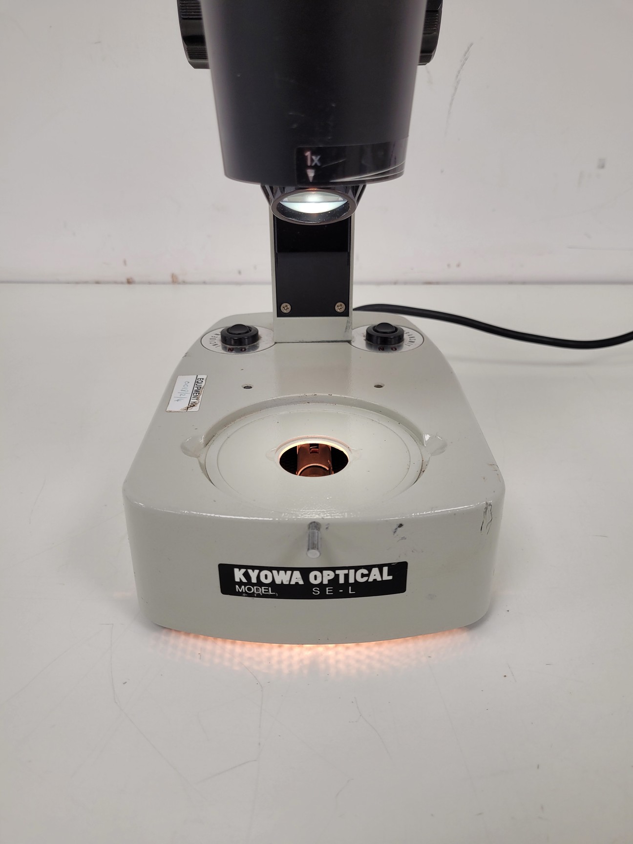 Image of Kyowa Optical Stereo Zoom Microscope  Model: SE-L Lab