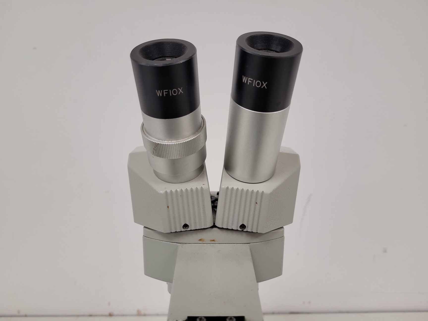 Image of Kyowa Optical Stereo Zoom Microscope  Model: SE-L Lab