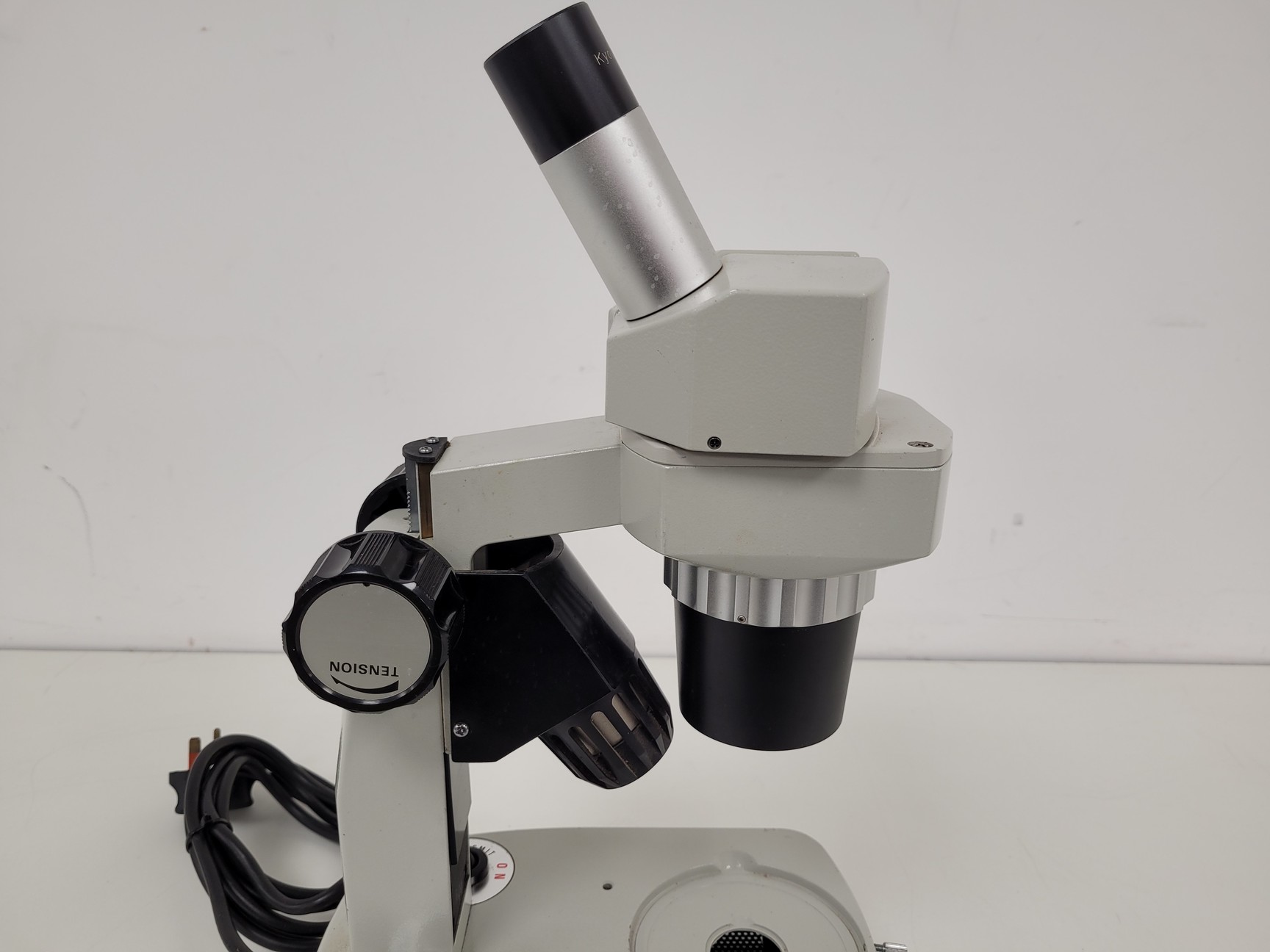 Image of Kyowa Optical Stereo Zoom Microscope  Model: SE-L Lab