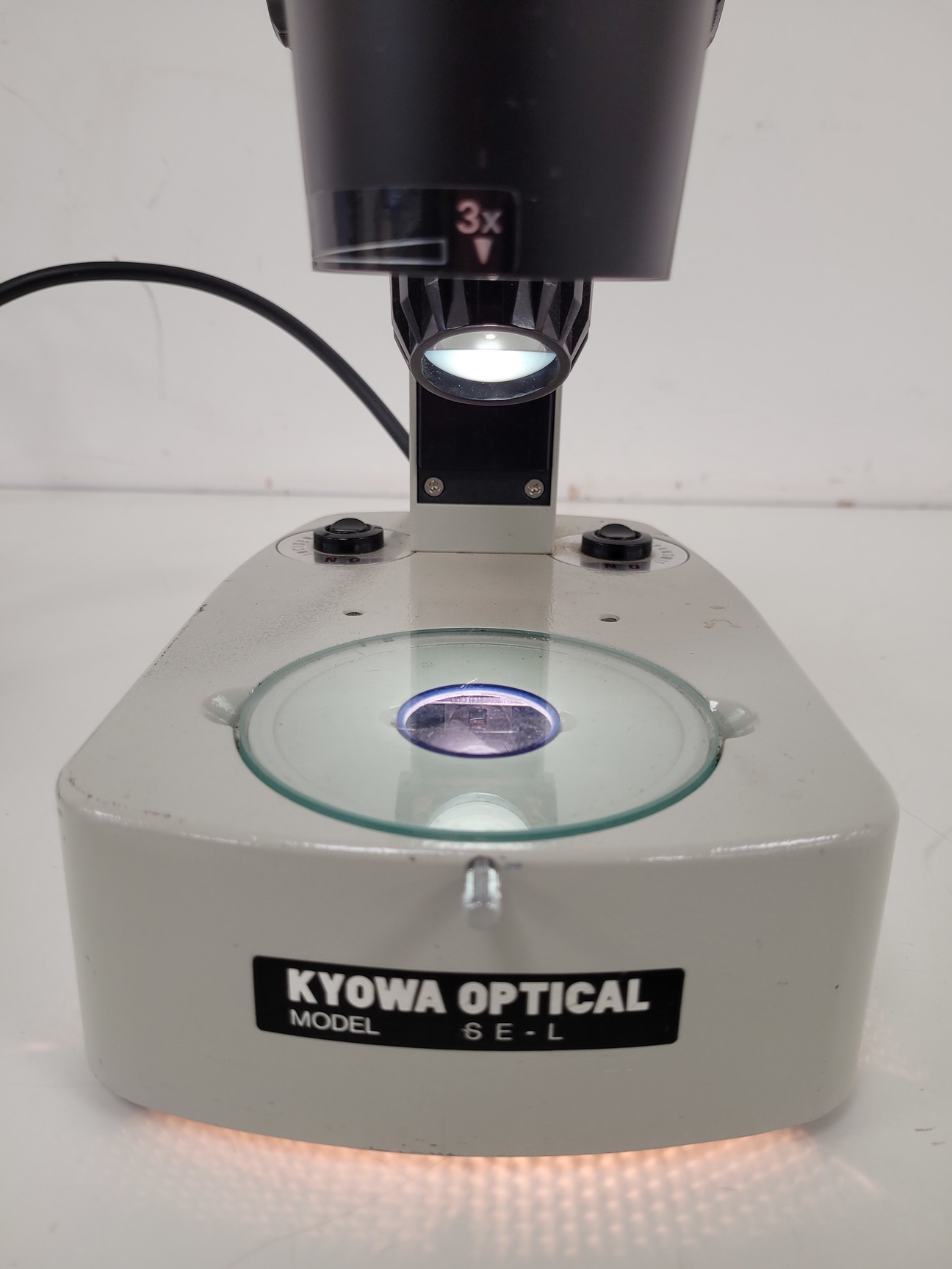 Image of Kyowa Optical Stereo Zoom Microscope Model: SE-L - 3x, 1x Lab