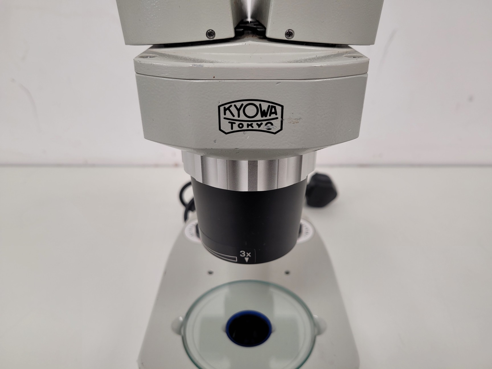 Image of Kyowa Optical Stereo Zoom Microscope Model: SE-L - 3x, 1x Lab