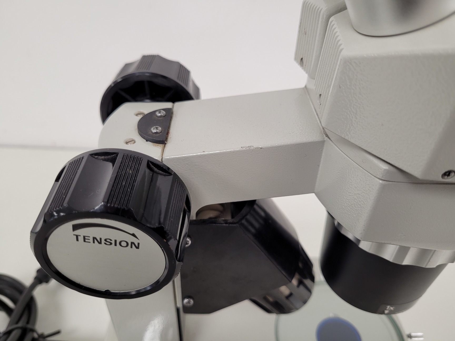 Image of Kyowa Optical Stereo Zoom Microscope Model: SE-L - 3x, 1x Lab