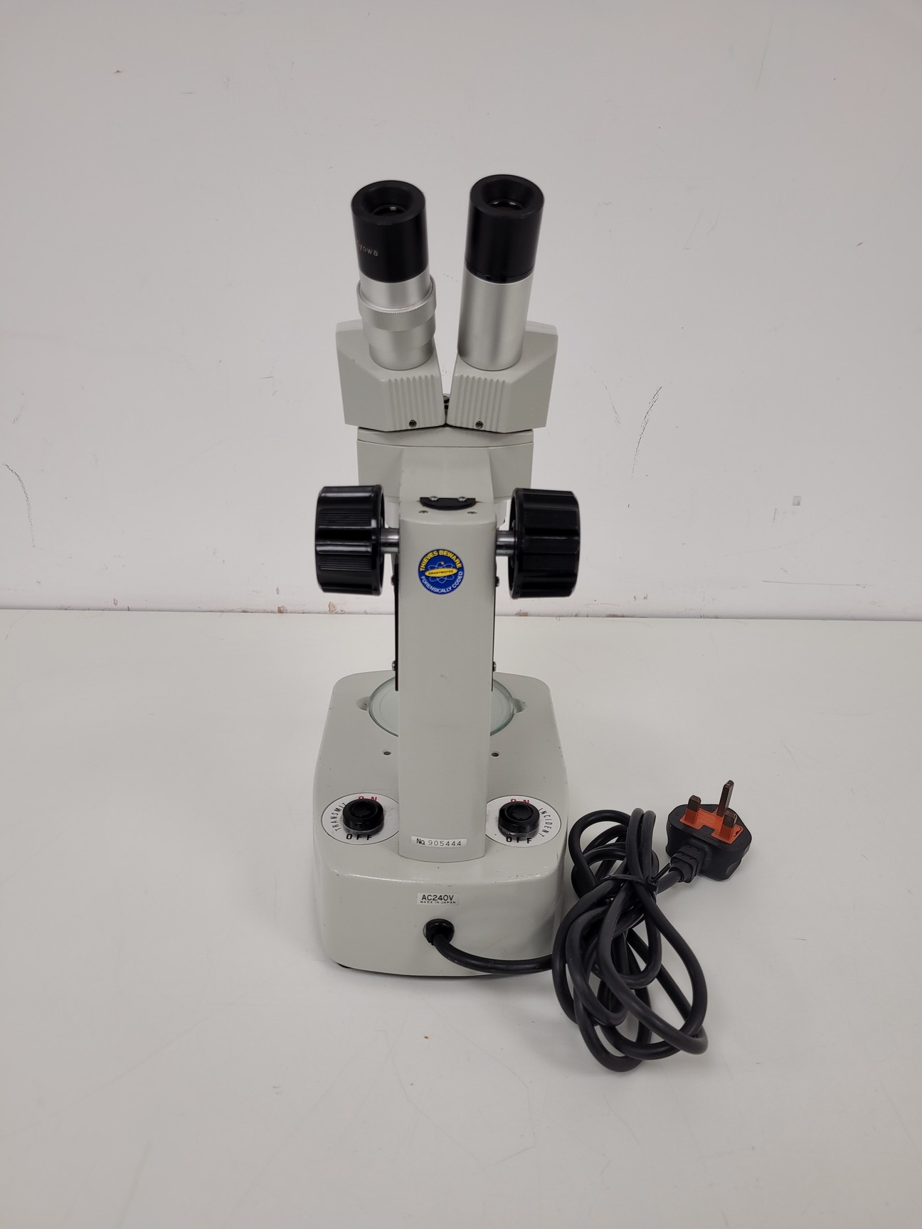 Image of Kyowa Optical 1x, 3x, Stereo Zoom Microscope  Model: SE-L Lab