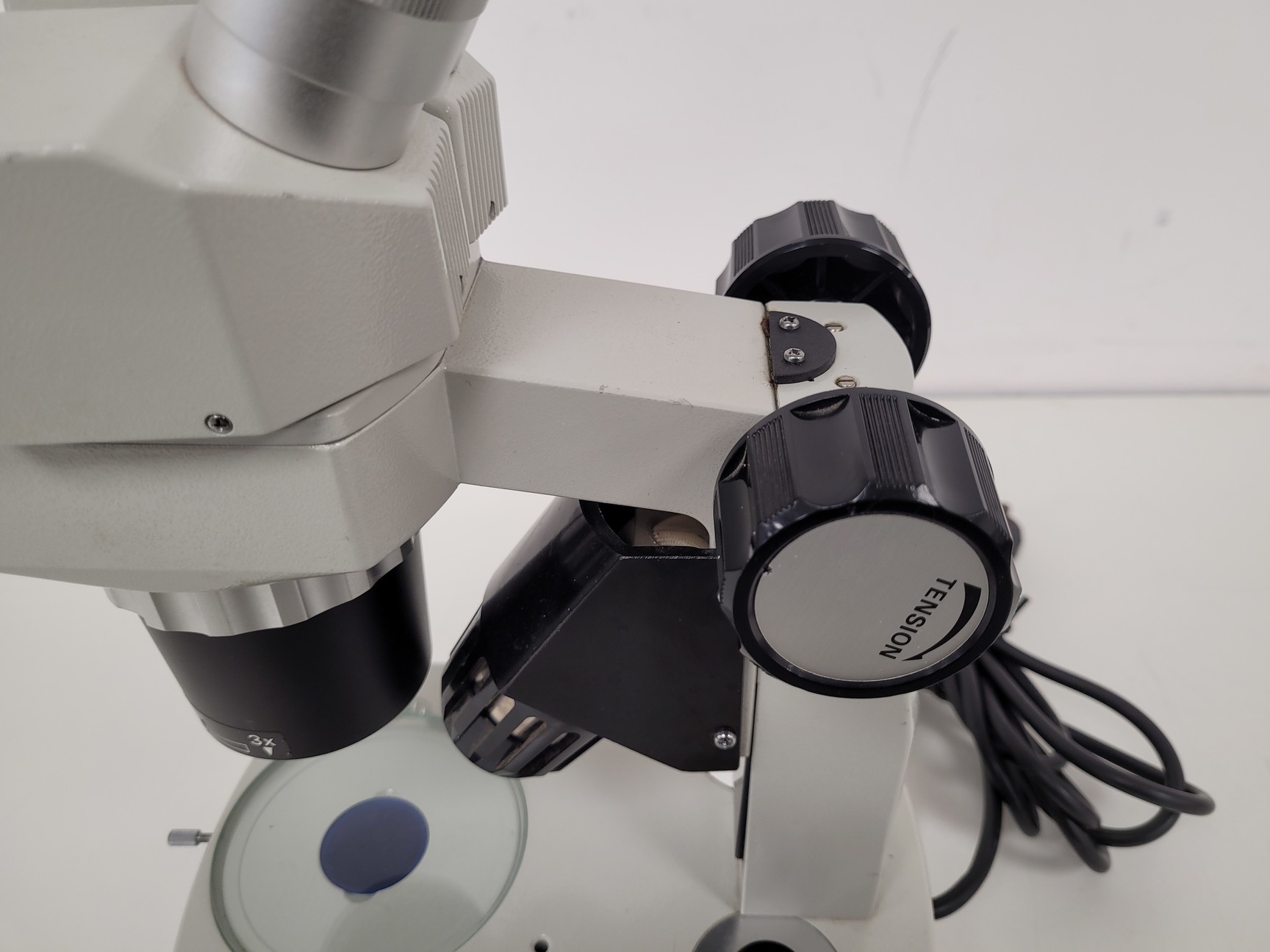 Image of Kyowa Optical 1x, 3x, Stereo Zoom Microscope  Model: SE-L Lab