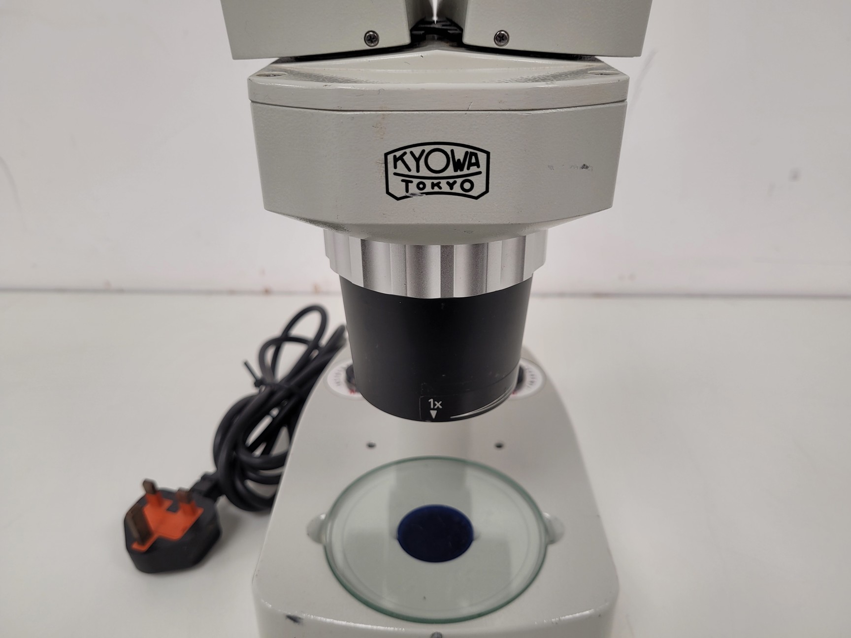 Image of Kyowa Optical 1x, 3x, Stereo Zoom Microscope  Model: SE-L Lab