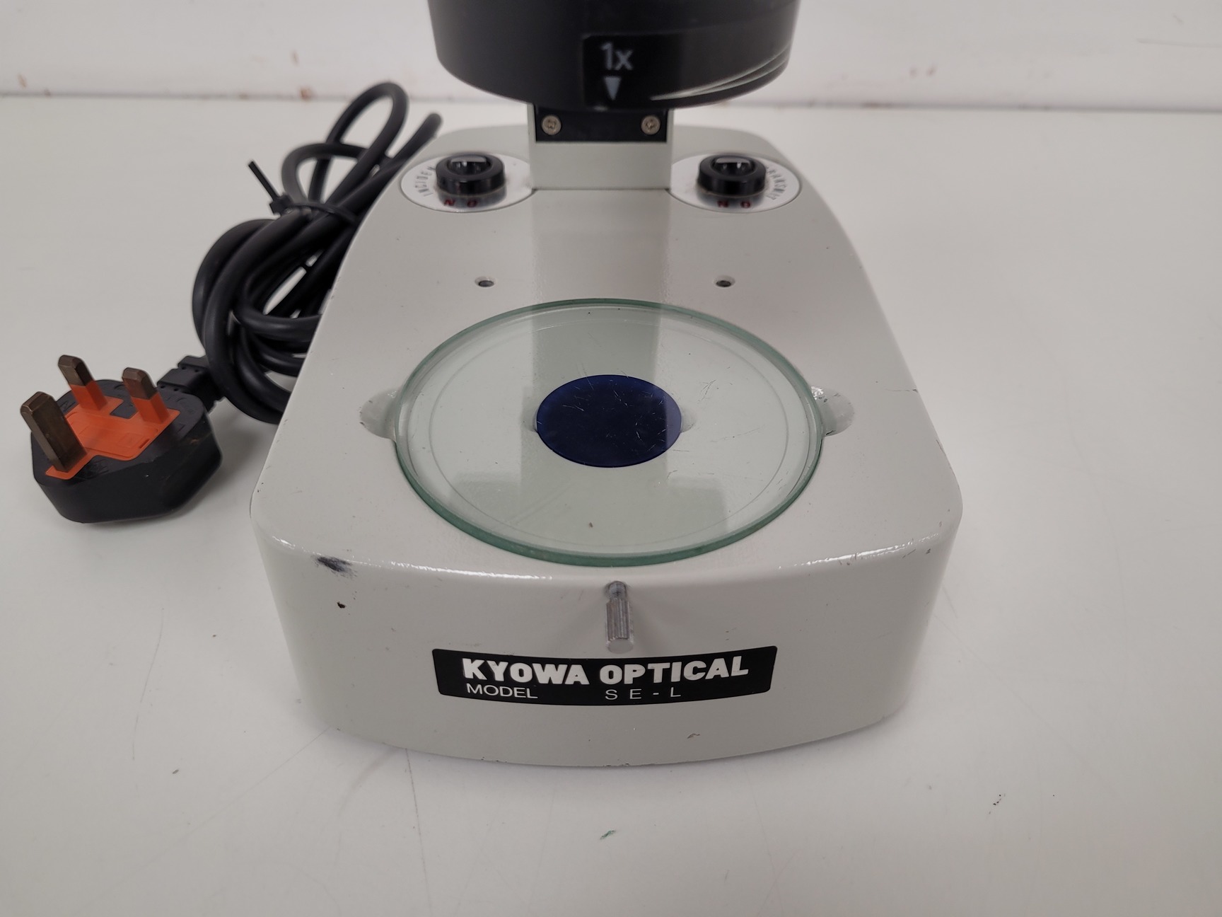 Image of Kyowa Optical 1x, 3x, Stereo Zoom Microscope  Model: SE-L Lab