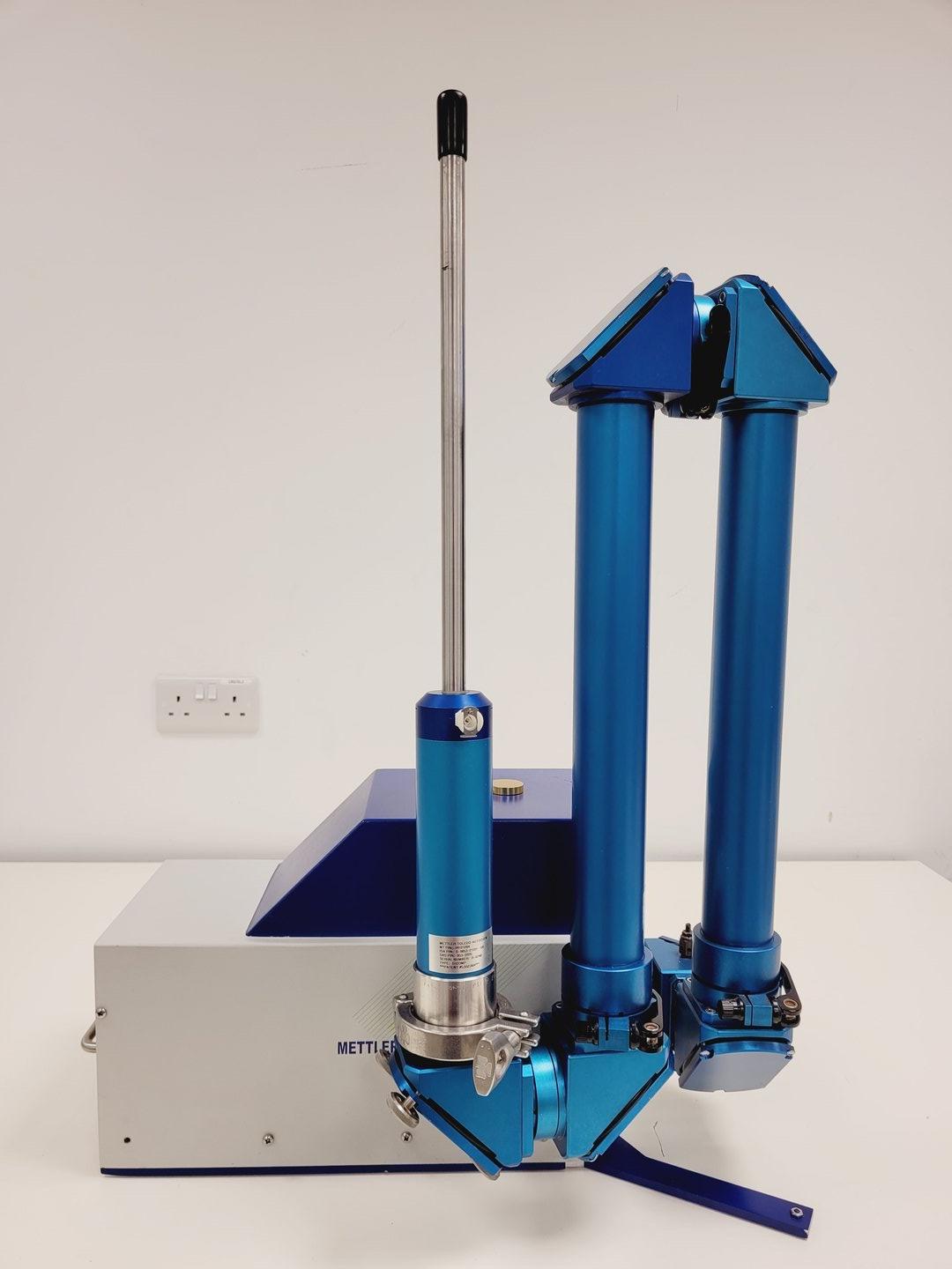 Image of Mettler Toledo ReactiR iC10 w FTIR Spectrometer System & Software Lab Fulty