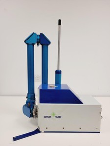 Thumbnail image of Mettler Toledo ReactiR iC10 w FTIR Spectrometer System & Software Lab Fulty