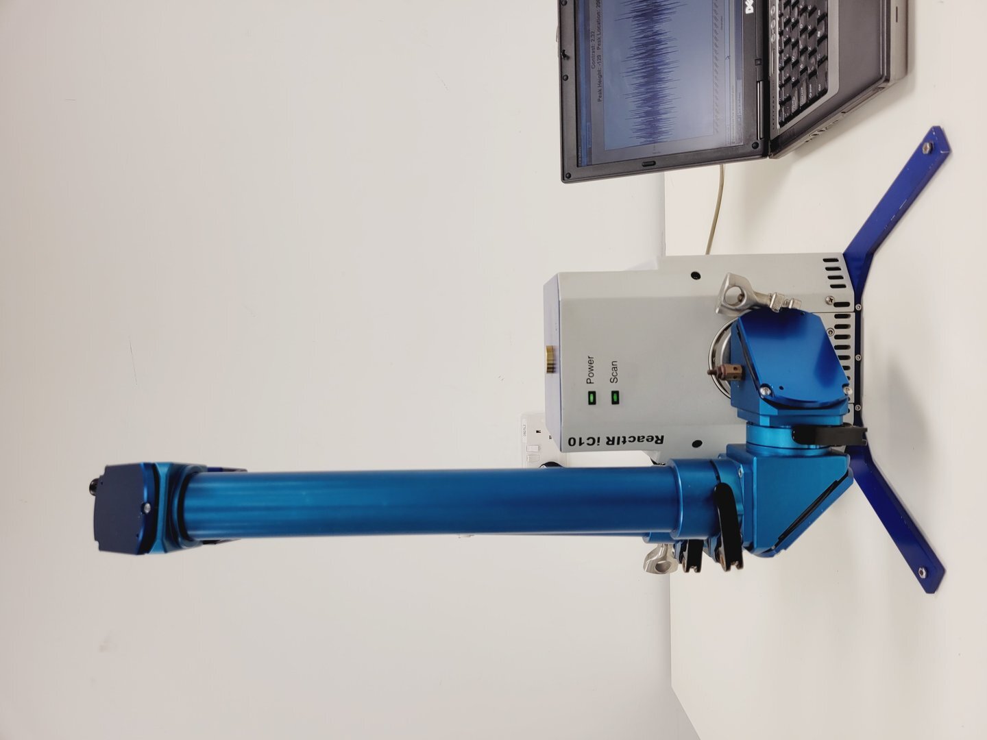 Image of Mettler Toledo ReactiR iC10 w FTIR Spectrometer System & Software Lab Fulty