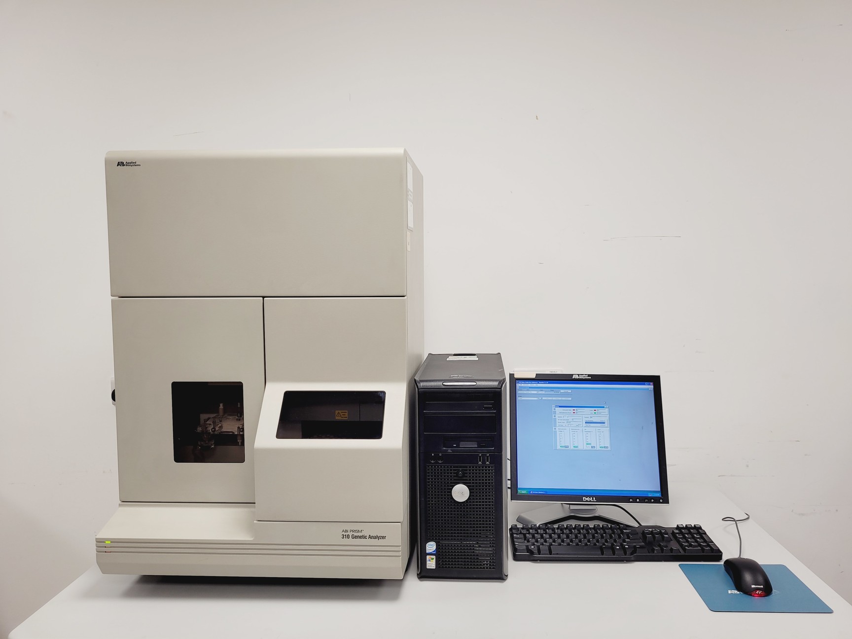 Image of Applied Biosystems ABI Prism 310 Genetic Analysis System Lab