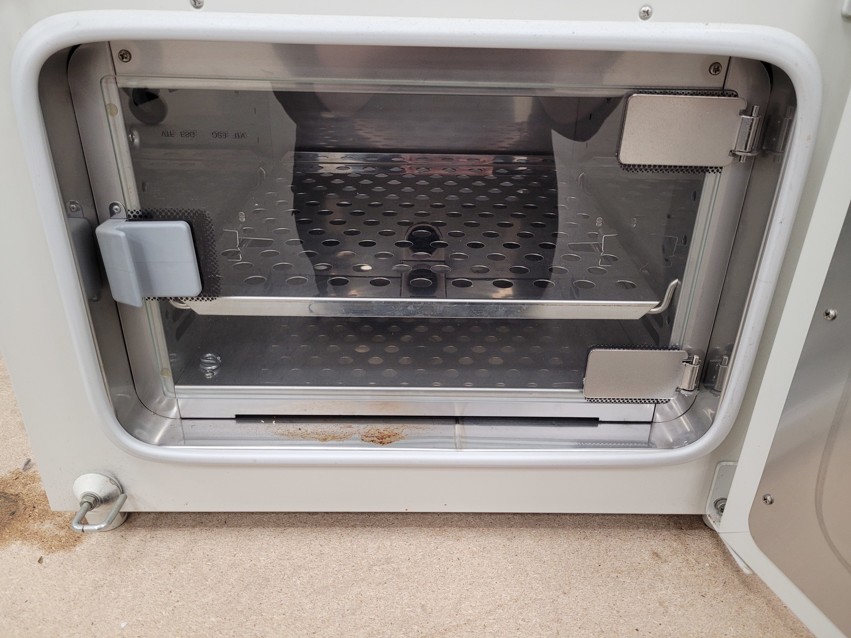 Image of Thermo Heraeus T 6030 Benchtop Heating Drying Laboratory Oven Lab