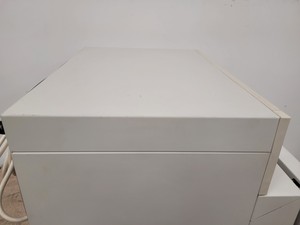 Thumbnail image of Thermo Heraeus T 6030 Benchtop Heating Drying Laboratory Oven Lab