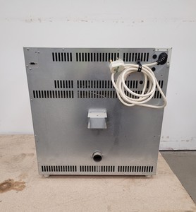 Thumbnail image of Thermo Heraeus T 6030 Benchtop Heating Drying Laboratory Oven Lab