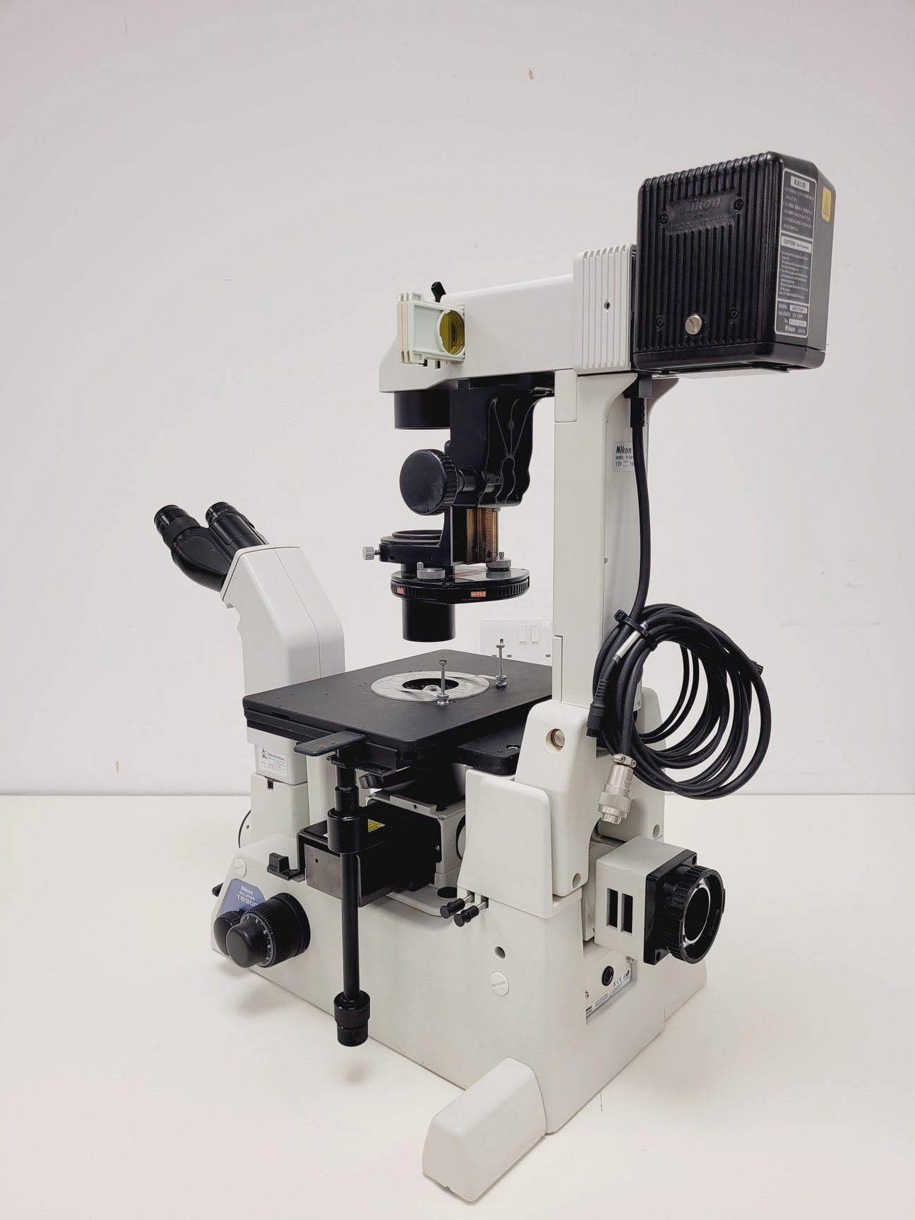 Image of Nikon Eclipse TE300 Microscope Inverted Fluorescence Microscope Lab Faulty