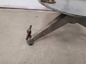 Thumbnail image of Leybold Frictionless Rotating Platform/Seat