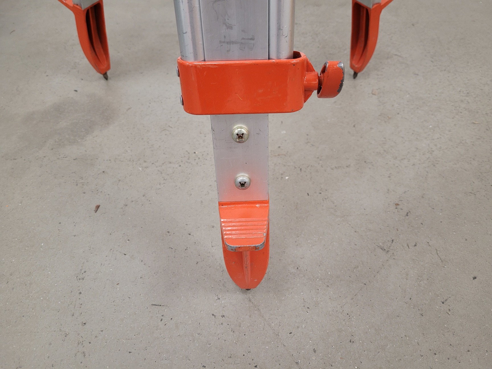Image of Geotronics Geodolite Total Station GDL 506B 571 145 080 & Surveying Tripod