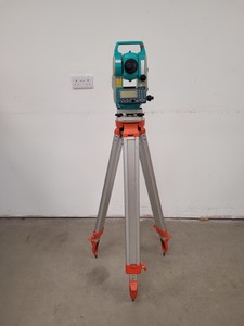 Thumbnail image of Sokkia Surveying Total Station Type: SET530RK with Tripod - Spares/Repairs