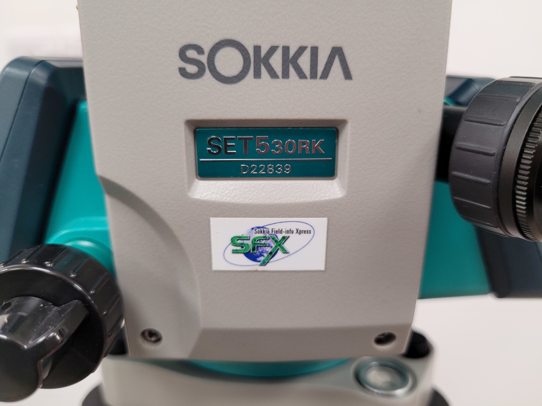 Image of Sokkia Surveying Total Station Type: SET530RK with Tripod - Spares/Repairs